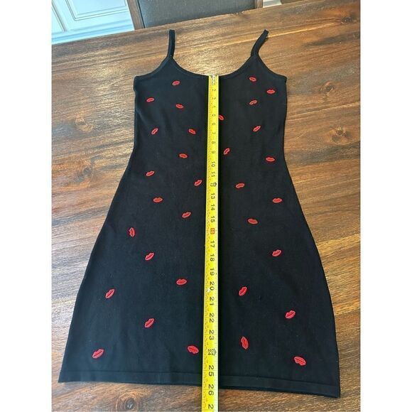 Adorable black mini dress - Picture 4 of 8